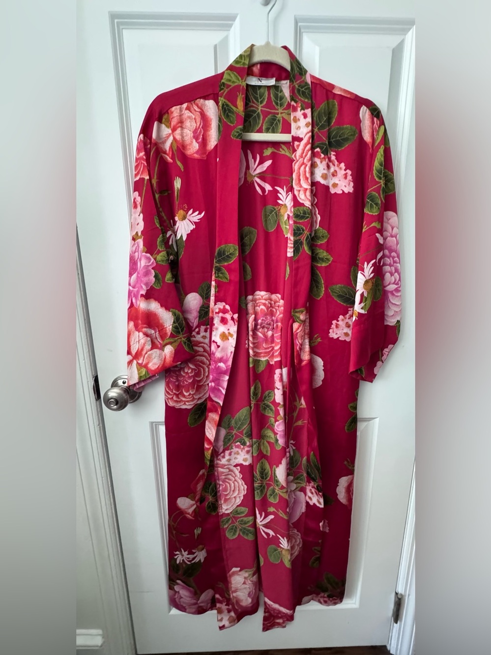 Natori Floral Kimono Robe WITH POCKETS - Red with Pink Floral